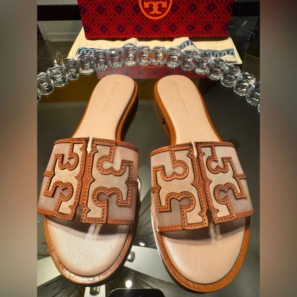 Tory Burch Women's Pink Ines Slide Sandals. Size 7